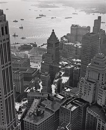 ANDREAS FEININGER (1906-1999) Financial District. 1940s; printed circa 1990.                                                                     